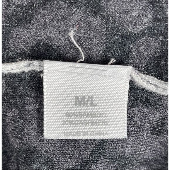 Kokun Black Bamboo Cashmere Blend Knit Long Sleeve Hi-Low Top Women’s Size M/L - Picture 4 of 6